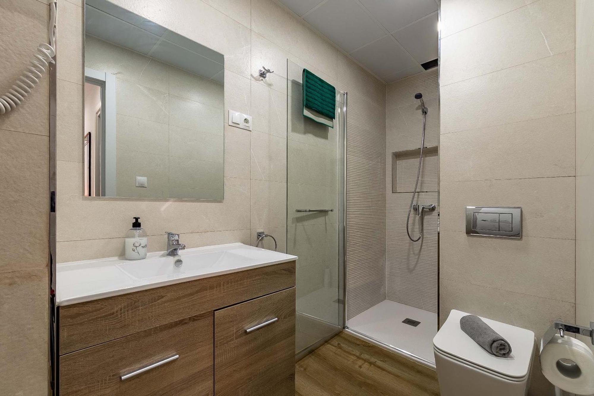 Soho Apartments Malaga Bagian luar foto