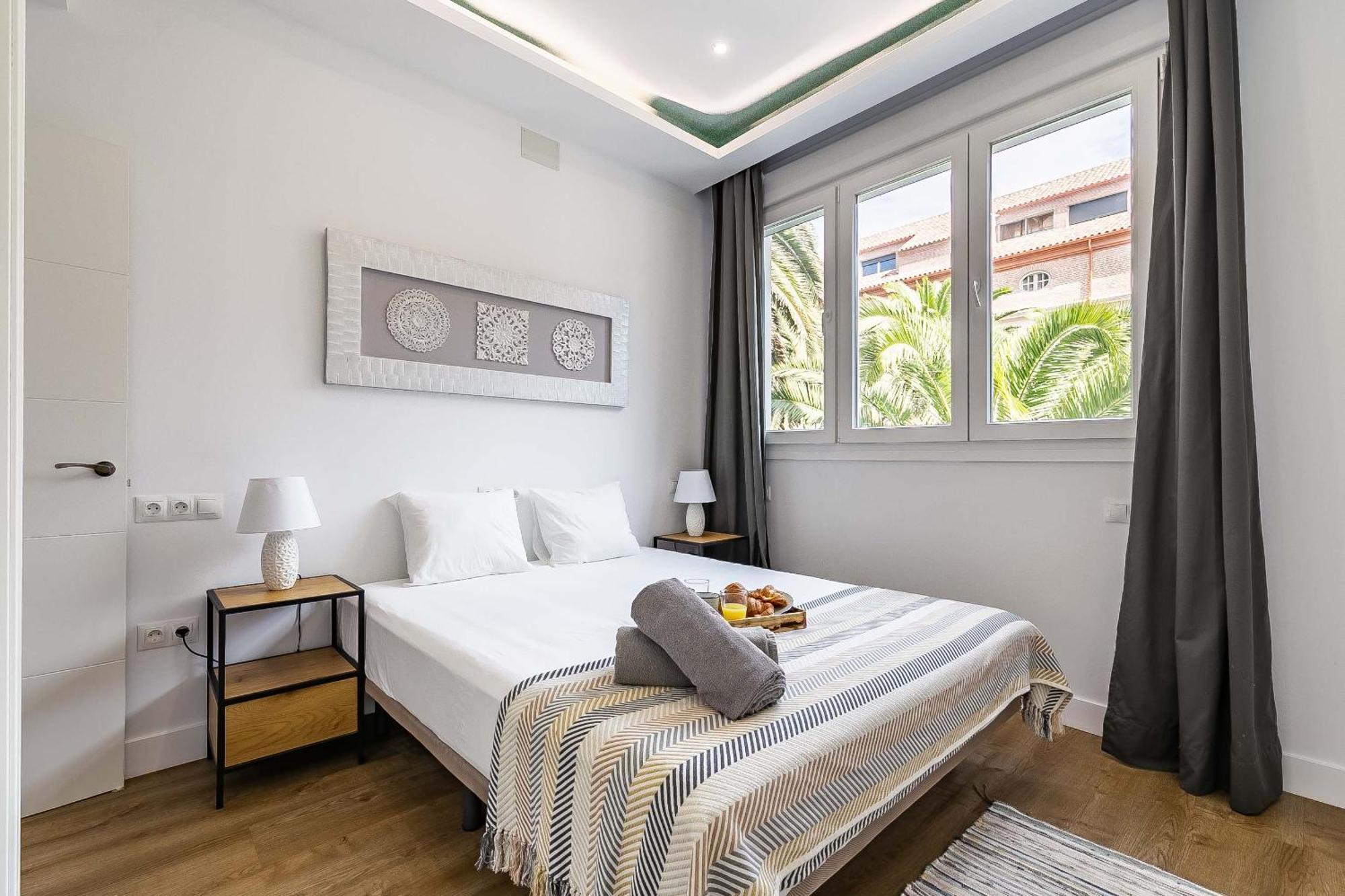 Soho Apartments Malaga Bagian luar foto