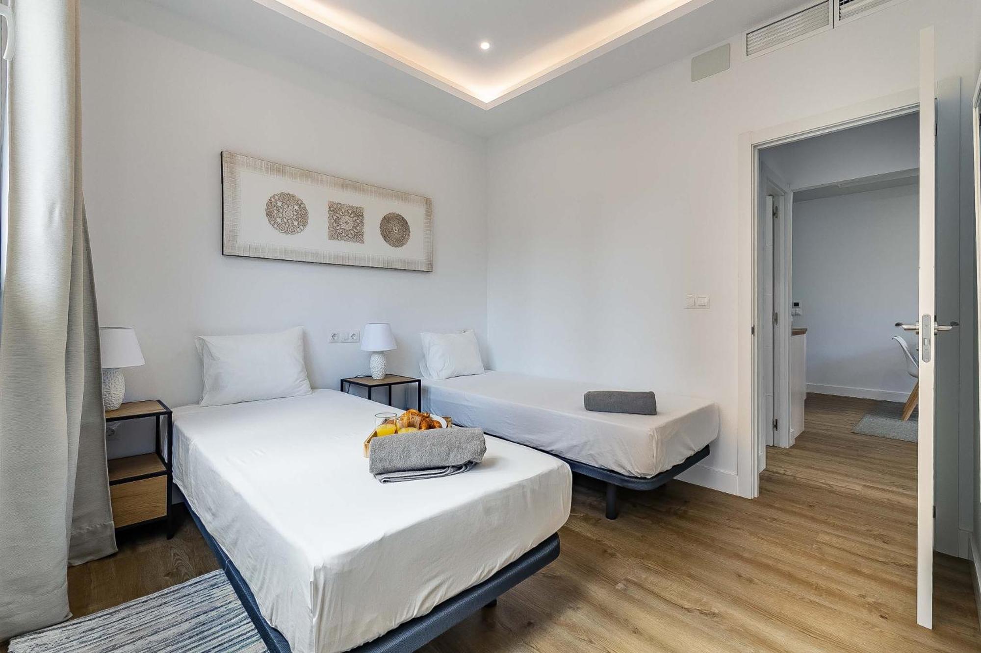 Soho Apartments Malaga Bagian luar foto