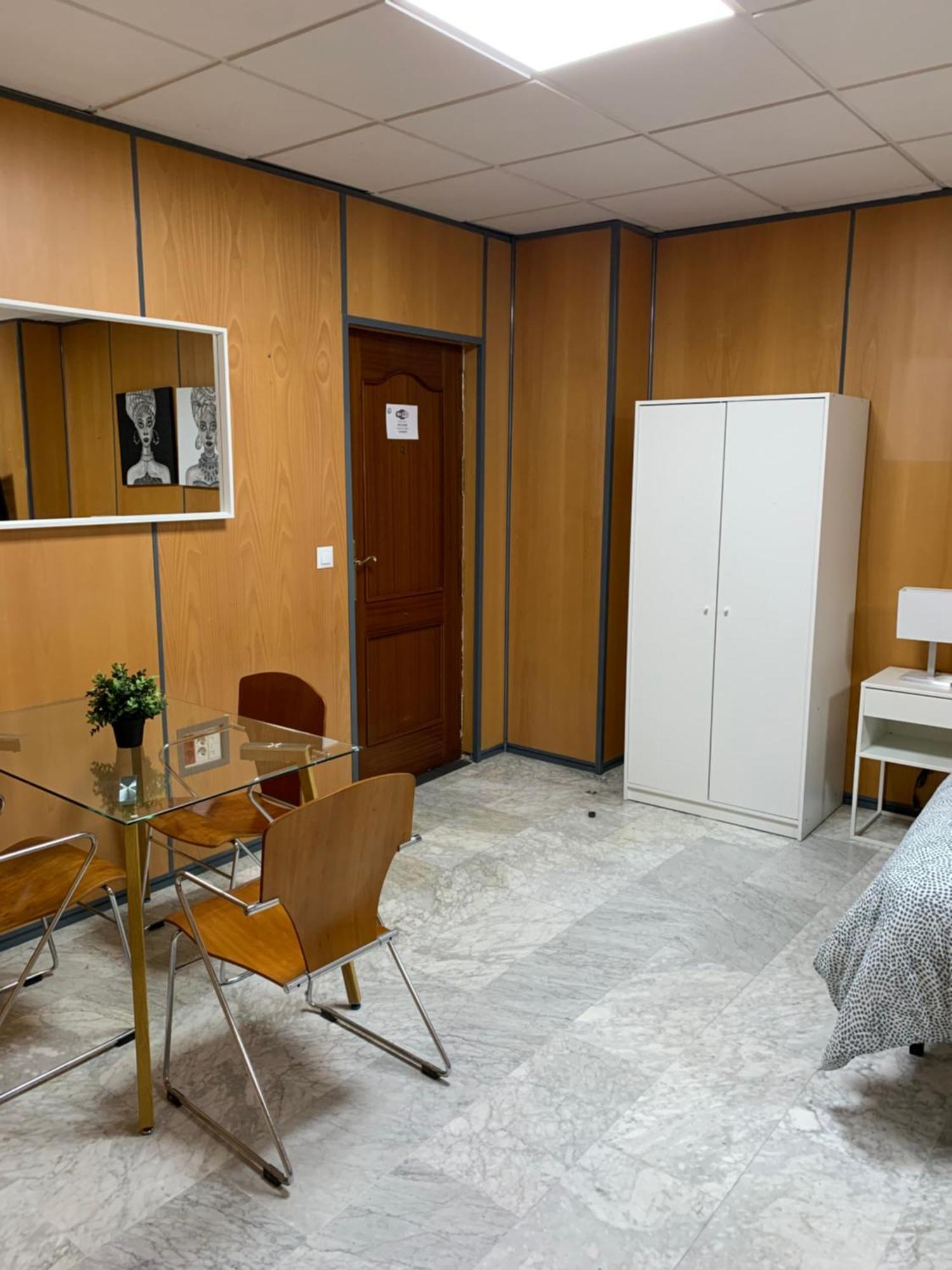 Soho Apartments Malaga Bagian luar foto